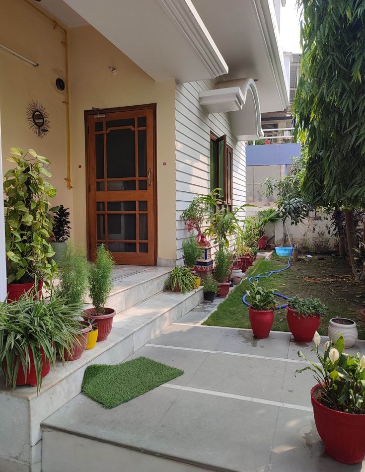 After - Hazratganj
